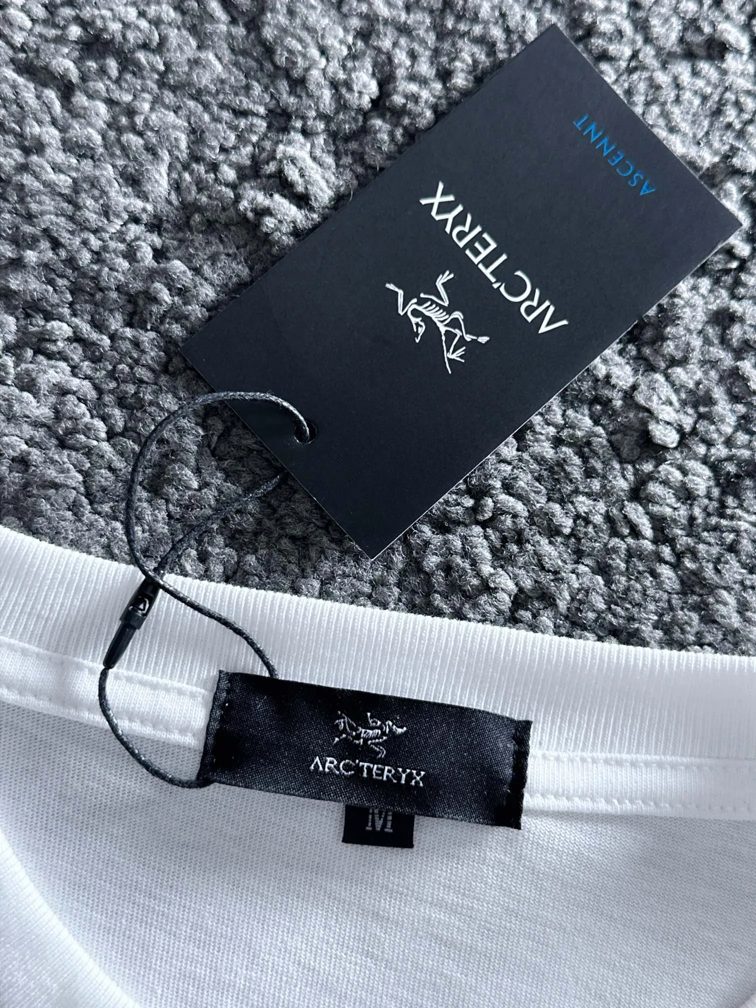 ）arc*】 T ）Hot Sale In Stock ， ， Versatile ） ， ：White、Black、） S-2XL）